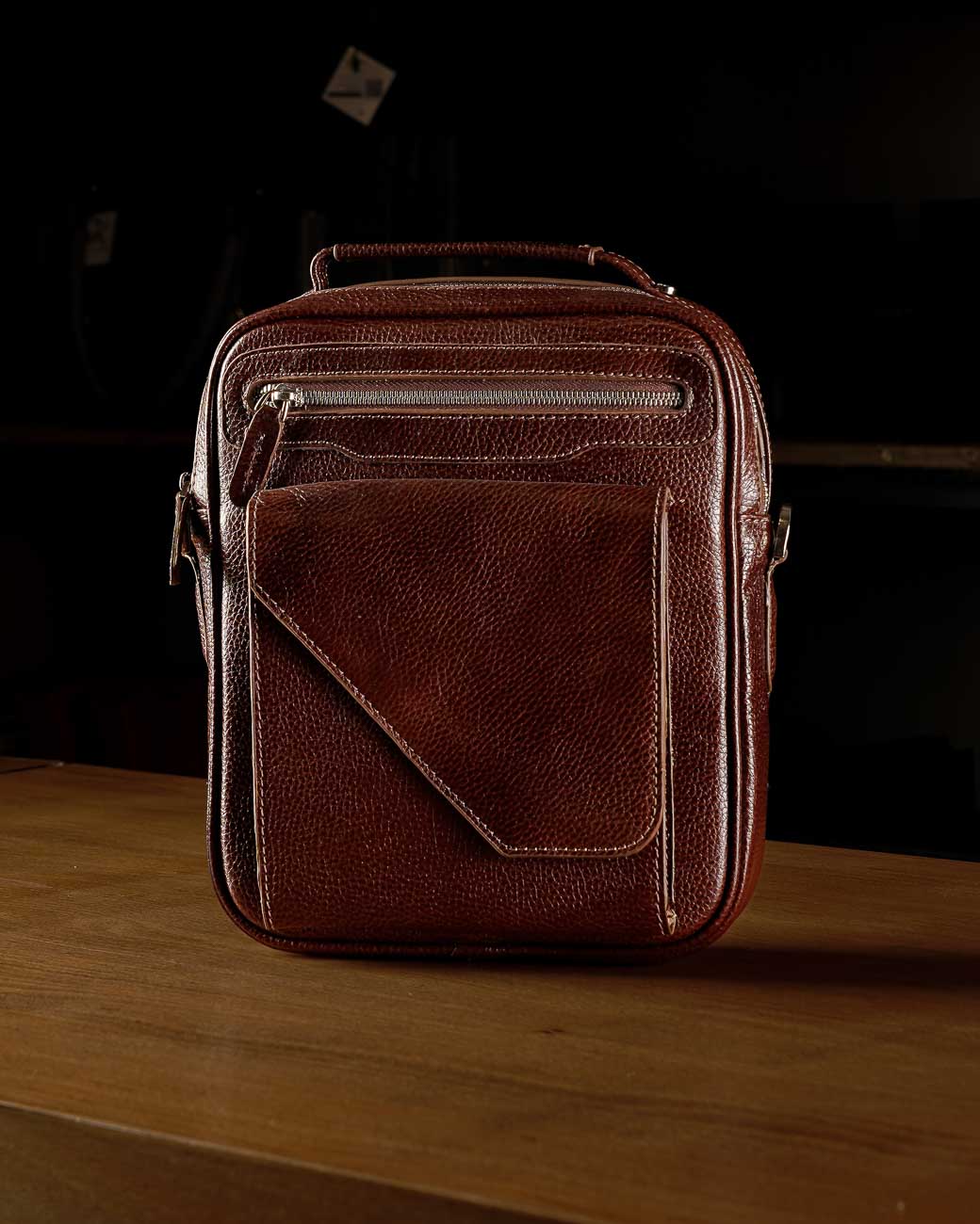 کیف چرم دوشی مارسی قهوه ای تیره
